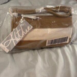 Lifestyles by Kathie Lee Collection Tan and Beige Carry Purse Hand Bag NWT